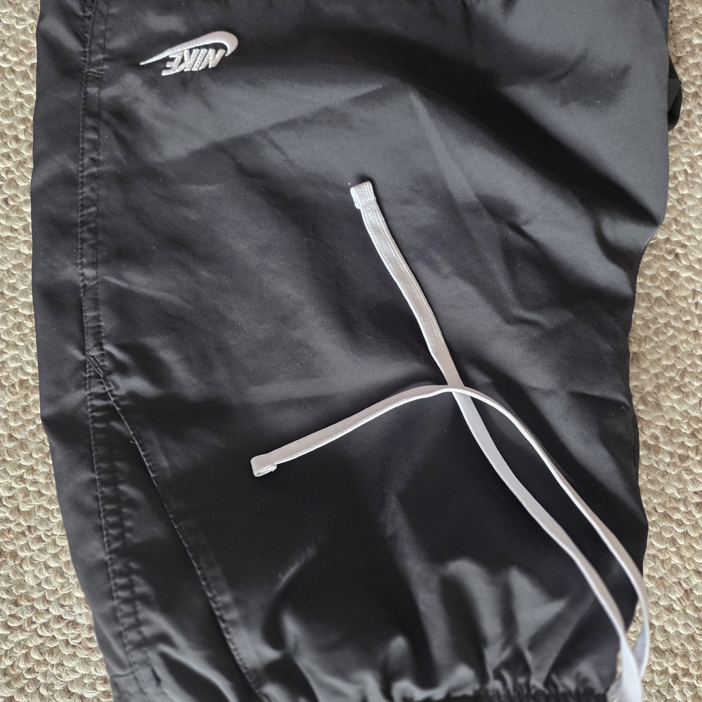 Nike Black Athletic Shorts - Picture 5 of 5